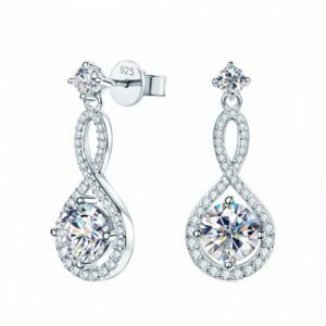 Lunora Ear Ring